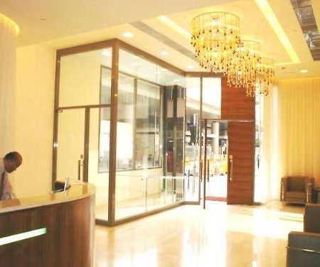 Hotel Olympic Terrace Suites Хонконг Екстериор снимка